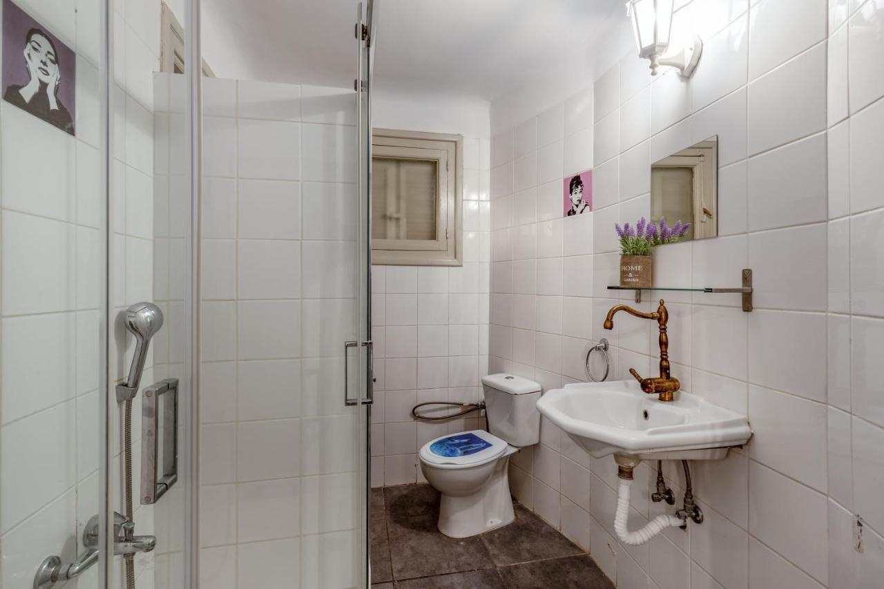 Central Apartment In The Heart Of Historic Center Athens Ngoại thất bức ảnh